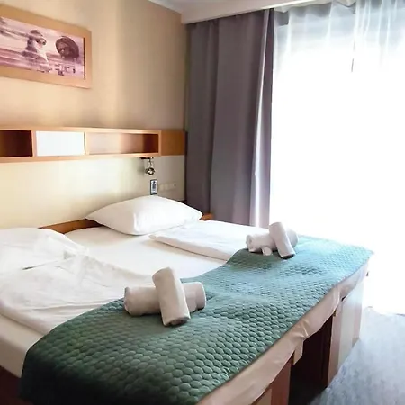 Hotel Plzen 3* Plzen