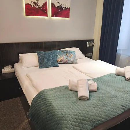Hotel Plzen 3* Plzen